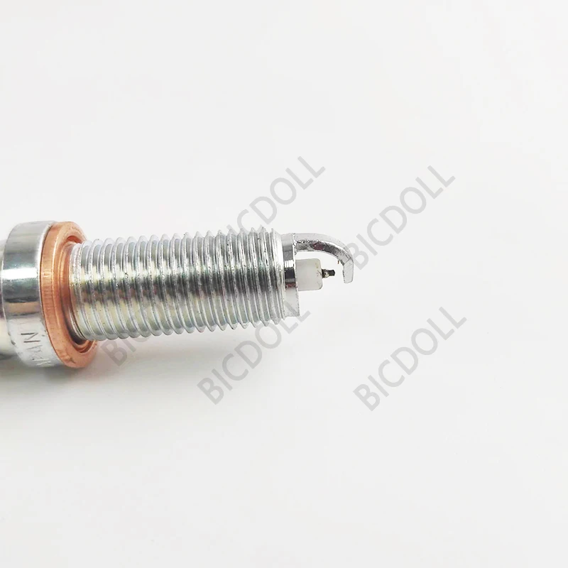 4/6Pcs Iridium Spark Plug A0041597903 SILZKFR8E7S For Mercedes Benz E260 S400L ML320 GLC300 0041597903 Auto Parts