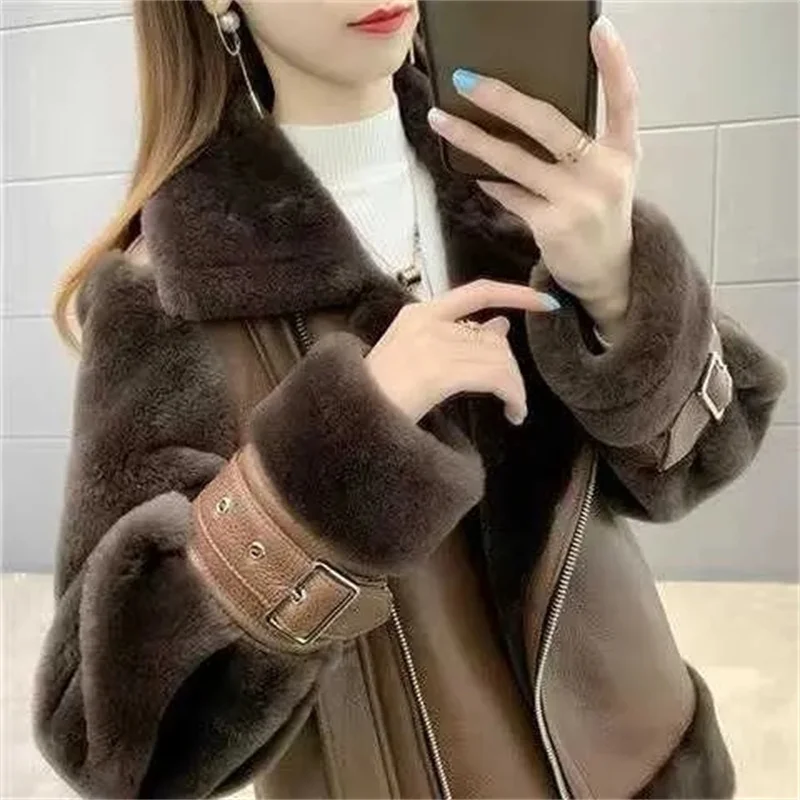 Women's Lambs and Leather Garments In One Fall/Winter 2024 New Zipper Short Long Sleeve Padded Winter Cotton-padded Jacket Tide