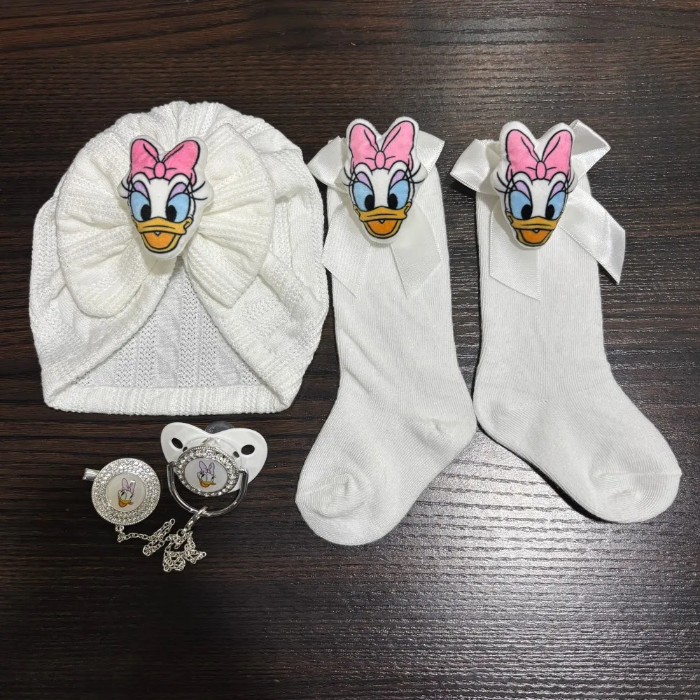 pacifier-and-nipple-holder-set-anti-lost-nipple-fixator-baby-feeding-set-sweet-baby-party-gift-baby-hat-newborn-long-socks
