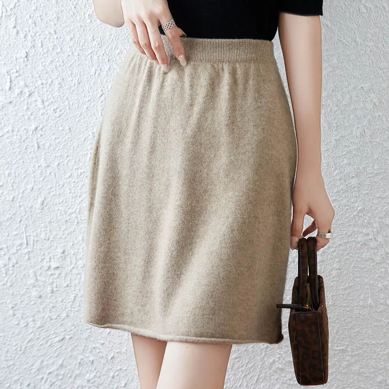 

100% Wool Women's Cuffed Pencil Mini - Skirt, with Elastic Waist Design, Slimming and Graceful, Unlock the Winter Fashion Code