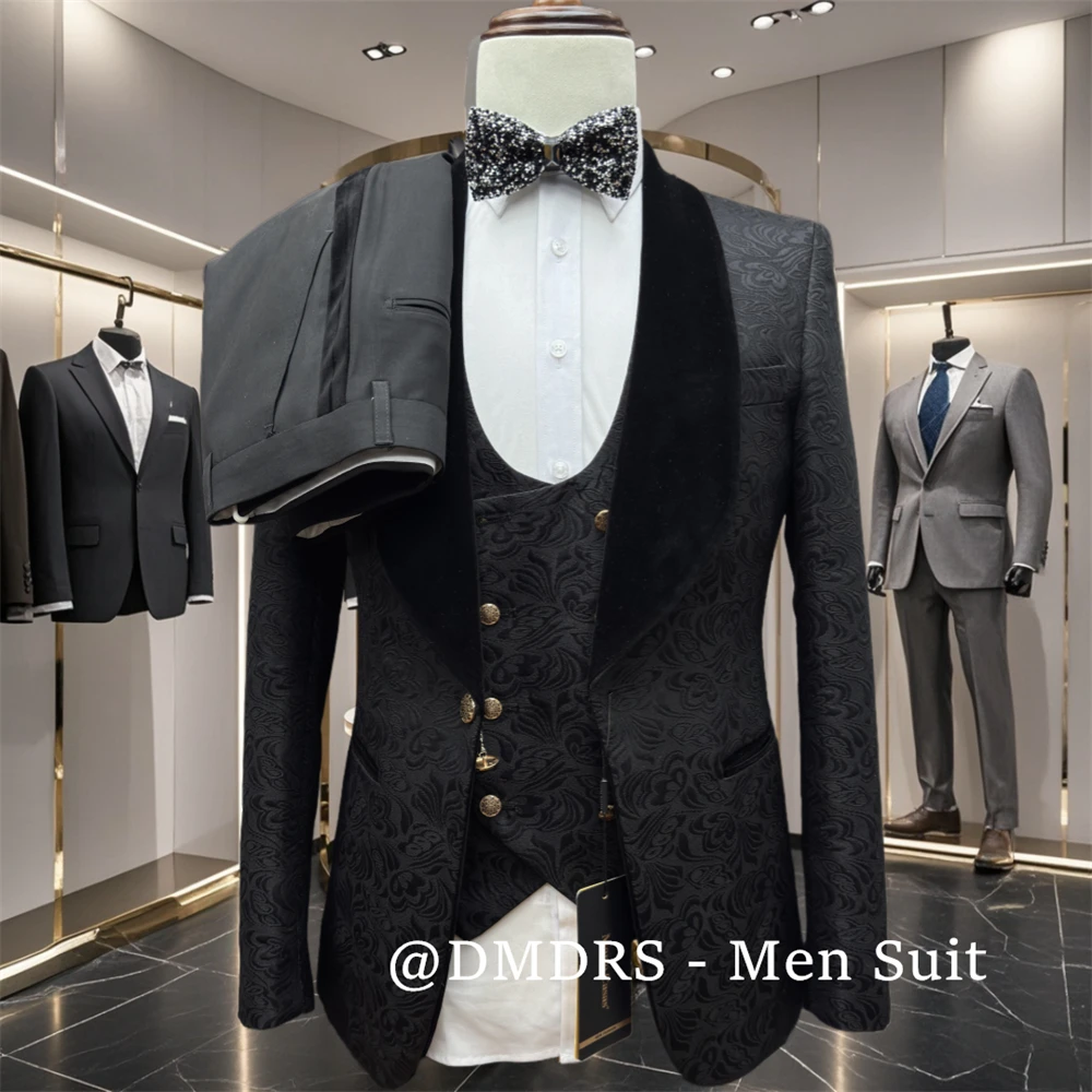 

Premium Jacquard 3-Piece Suit Set Elegant Velvet Neck Slim Fitting Formal Men's Suits, Dinner Jacket with Pants Vest, In Stock