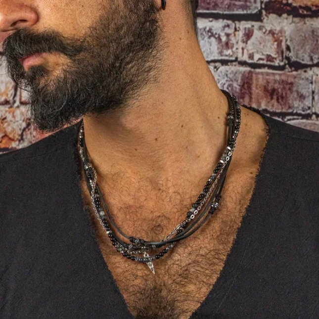 

NADEEM Fashion PU Leather Triangle Pendant Necklace for Men Ethnic Glass Strand Necklace Street Jewelry Party Gifts Wholesale