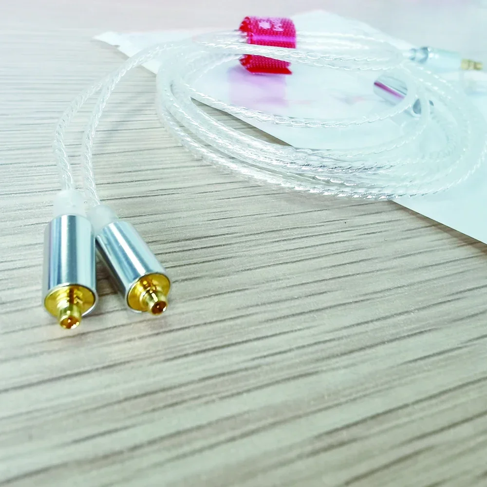 

QIGOM Lightweight Portable MMCX Detachable and Pluggable Transparent Headphones Silver Plated Audio Headphone Cable 3.5mm Jack