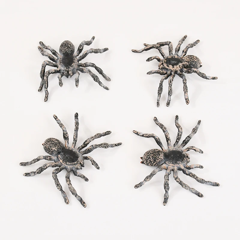 

2Pcs Halloween Artificial Spider Scary Props Insect Tricky Prank Horror Frightening Toys Halloween Party Decorations Kids Gifts