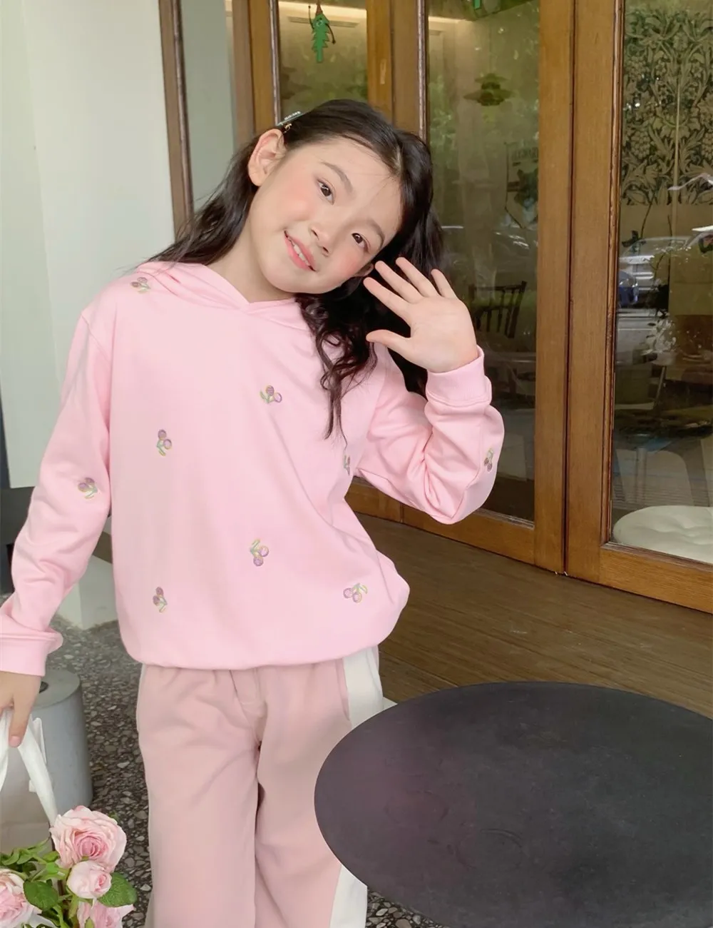 

Детская одежда, осенние толстовки для девочек, розовая милая толстовка с вышивкой вишневого цвета для девочек