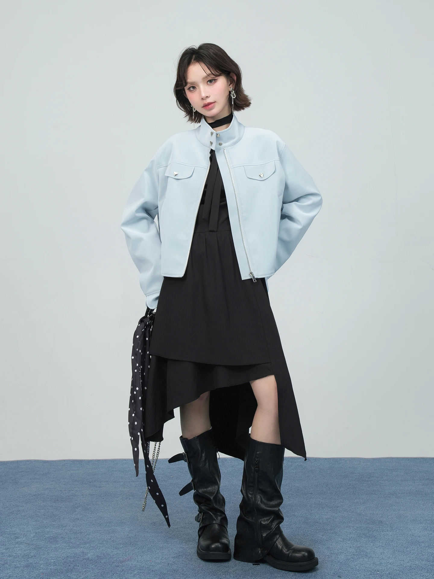 Jaqueta de Couro Sintético Fofa ONEOFUUU Tamanho Pequeno Moda Jovem Primavera Estilo Chic Casaco Confortável de Couro PU