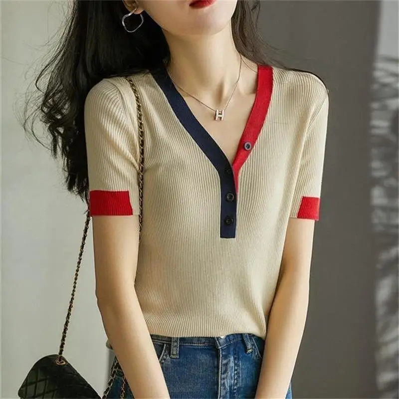 Fashion Printed V-Neck Spliced Button All-match Blouse Women\'s Clothing 2023 Spring New Casual Pullovers Loose Korean Shirt