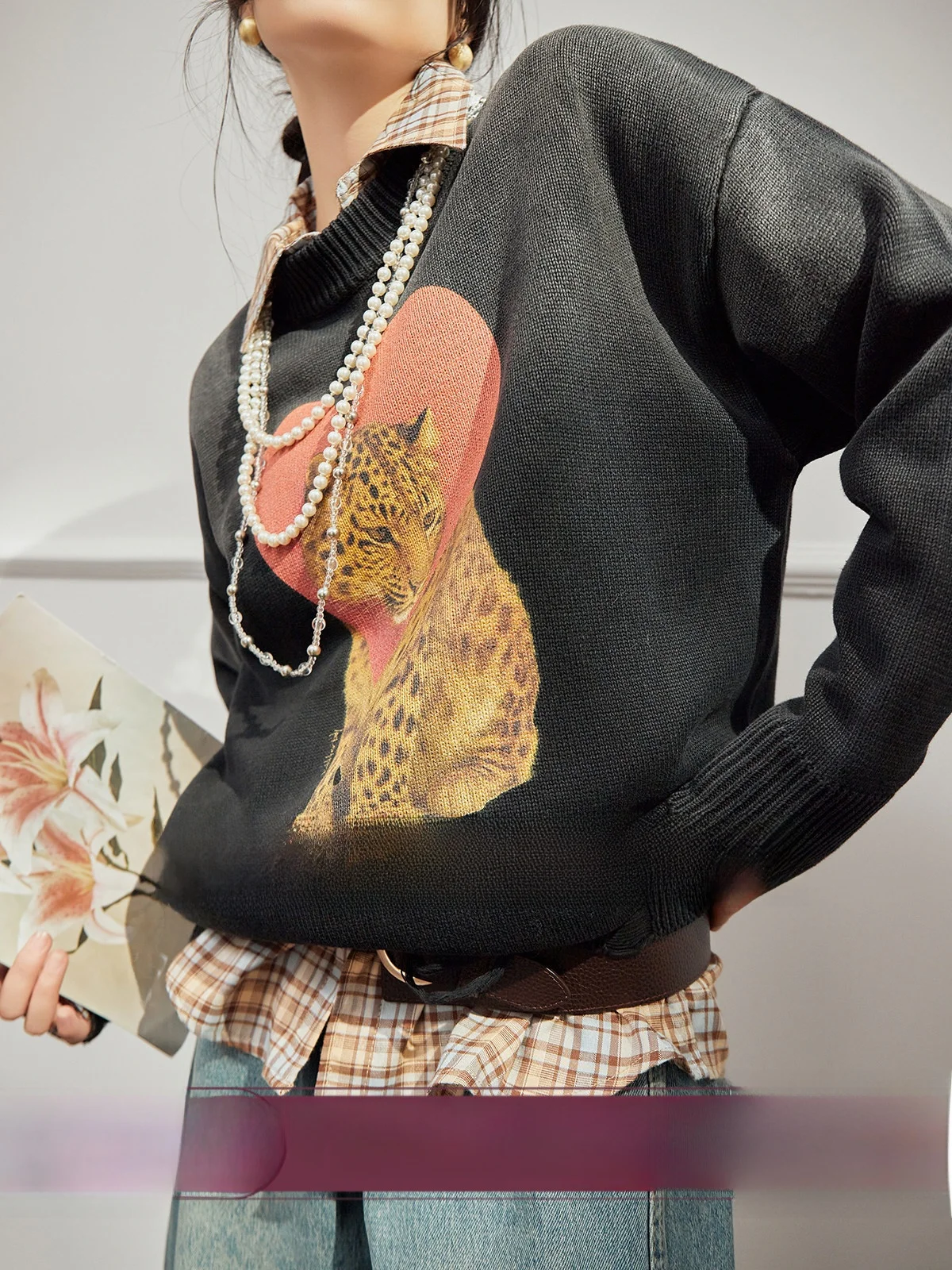 

Женский свитер с леопардовым принтом, круглым вырезом, длинными рукавами, теплый, для повседневной носки, осенняя новинка