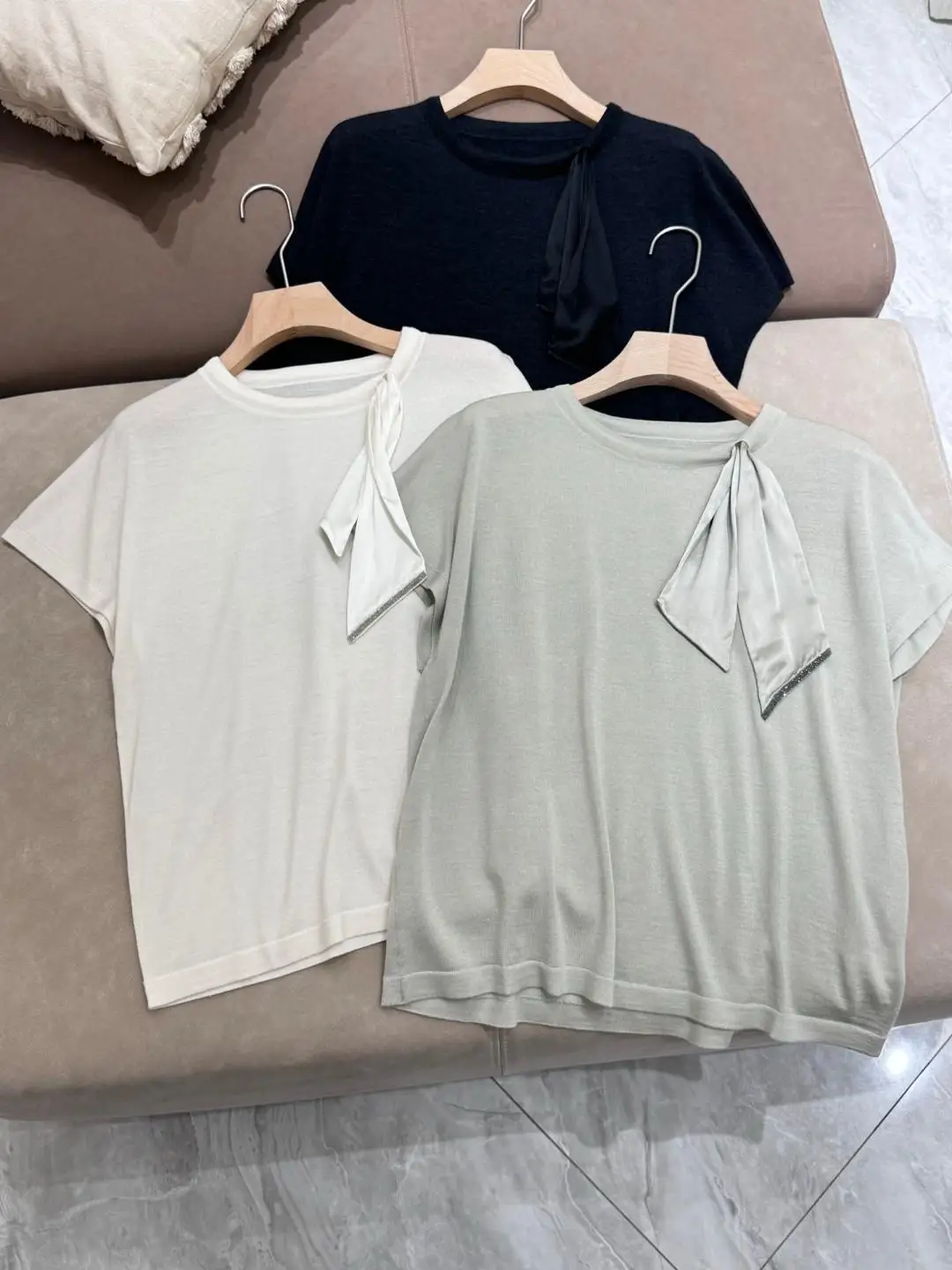 

Women's elegant silk wool short sleeved beads decorated blouse