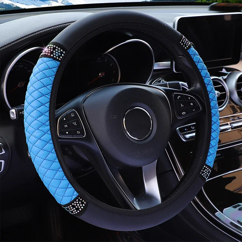 Universeller Auto-Lenkradbezug, 37–38 cm, Leder, bestickt, mit Diamanten besetzt, elastisch, für vier Jahreszeiten – Detail 7