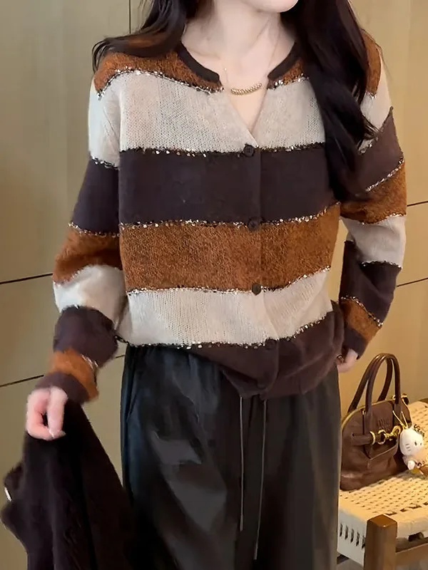 plus Size Women's V-Neck Knitwear Casual Style Color Block Striped Sweater Slimming Inner Wear Top for Autumn Season