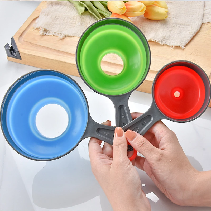 3Pcs/Set With 3 Size Kitchen Funnel Silicone Folding Telescopic Funne Powder Liquid Wide Mouth Jam Funnel Kitchen Utensils