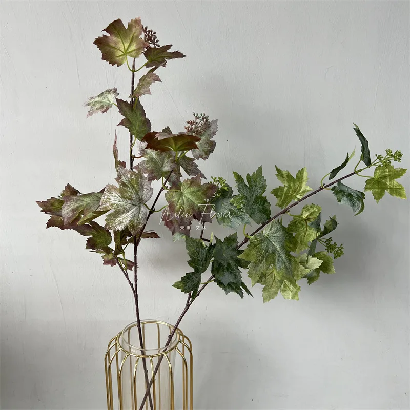 Lebensechter Traubenblattzweig aus Seide für Zuhause, Hochzeit, DIY-Dekoration, künstliche Weinrebenblätter mit Früchten, Party, Zimmer, Herbstdekoration – Detail 4