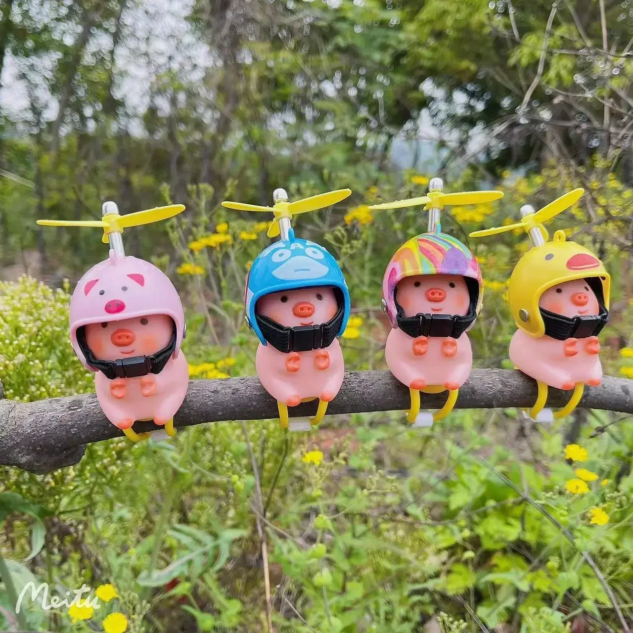 1pcs Car Motorcycle Decoration With Helmet Propeller Wind Breaker Duck Road Bike Motorcycle Helmet Riding Bike Cute Pink Piggy
