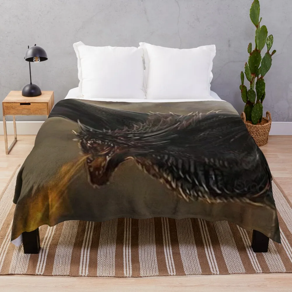 

deragon ise Throw Blanket