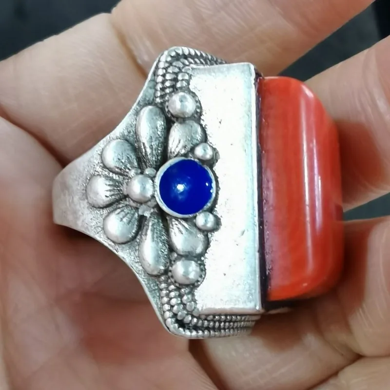Antique‑Style Tibetan Silver Adjustable Ring, Inlaid Coral Tone Cabochon, Domineering Retro Unisex Thumb Finger Jewelry