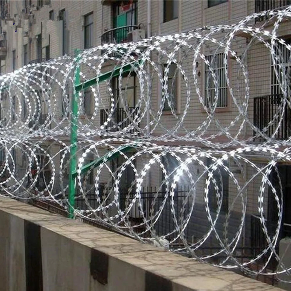 20Meters Garden Fence Steel Wire Net Yard Park Netting Barbed Wire Mesh Garden Netting Outdoor Farm Protection Decoration