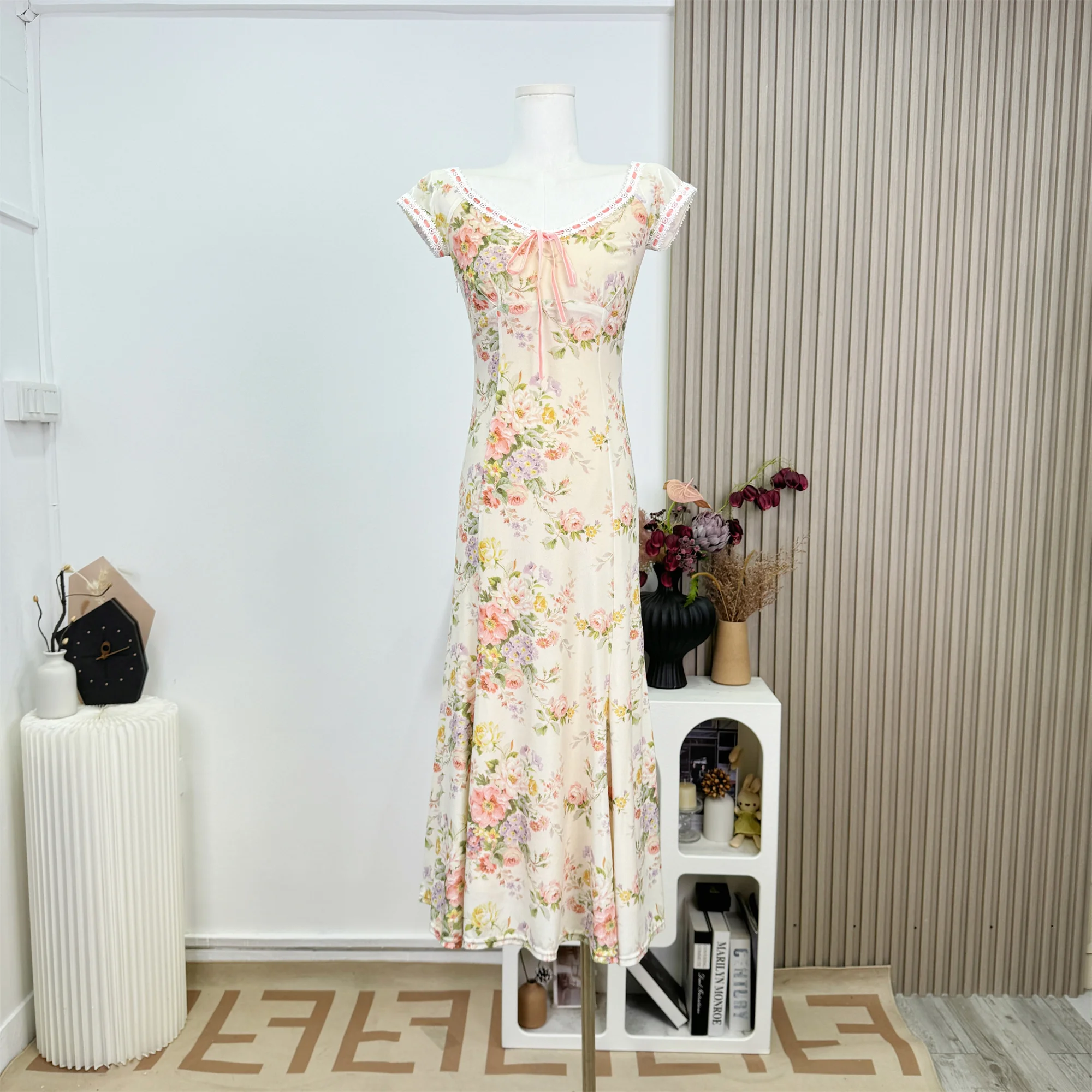 

Fashion Women Dress Round Neck Floral Print Bow Patchwork Lace Girdling Female Elegant Dresses New Tide