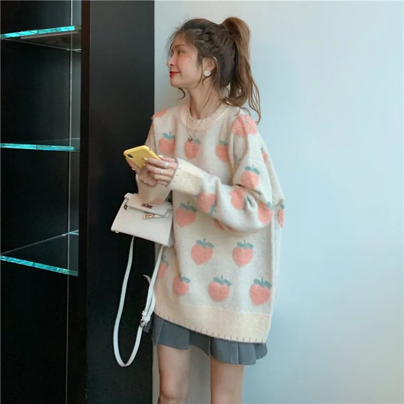 Cartoon Strawberry Peach Knitted Pullovers Women Sweater Pullovers Female Comfortable Long Sleeved Loose Pullovers Autumn Winter