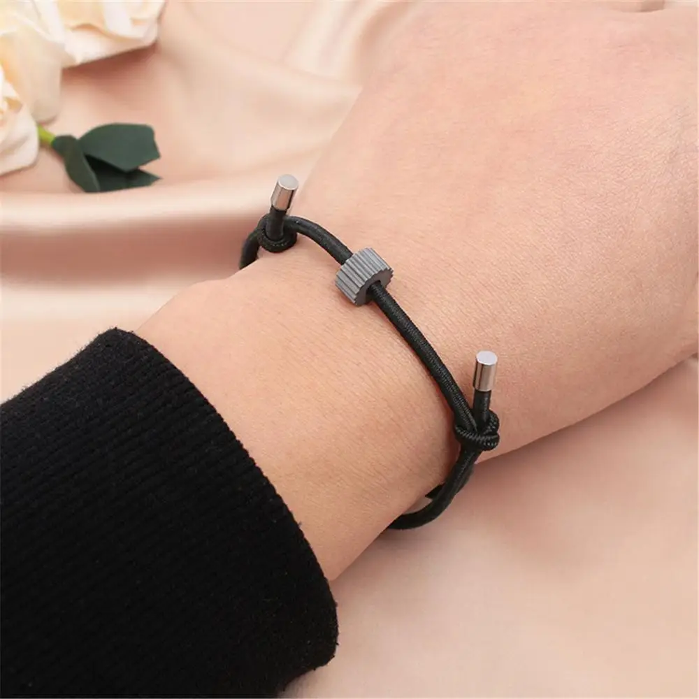 Escape Bracelet Car Window Breaker Wrist Strap with Tungsten Carbide Bead Car Emergency Self Rescue Tool Vehicle facilitates