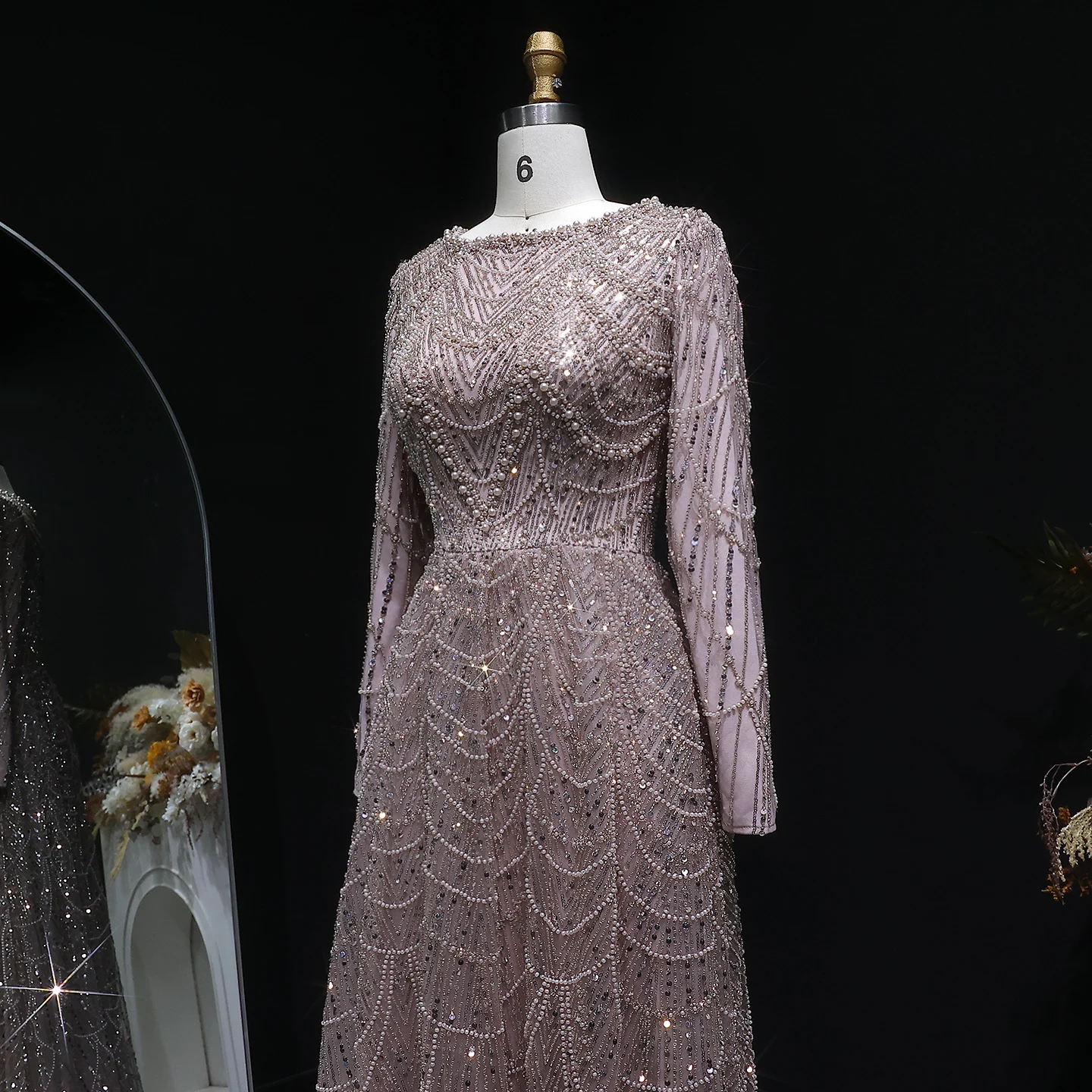 Sharon Said Luxuriöses Dubai-Abendkleid mit grünen Perlen und langen Ärmeln, Saudi-Arabisches Damen-Hochzeitskleid, formelle Partykleider SS625, maßgeschneidert – Detail 24