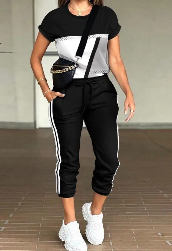 Women's Color Block Short Sleeve Two Pieces Set Striped Pants and Drawstring Waist Design