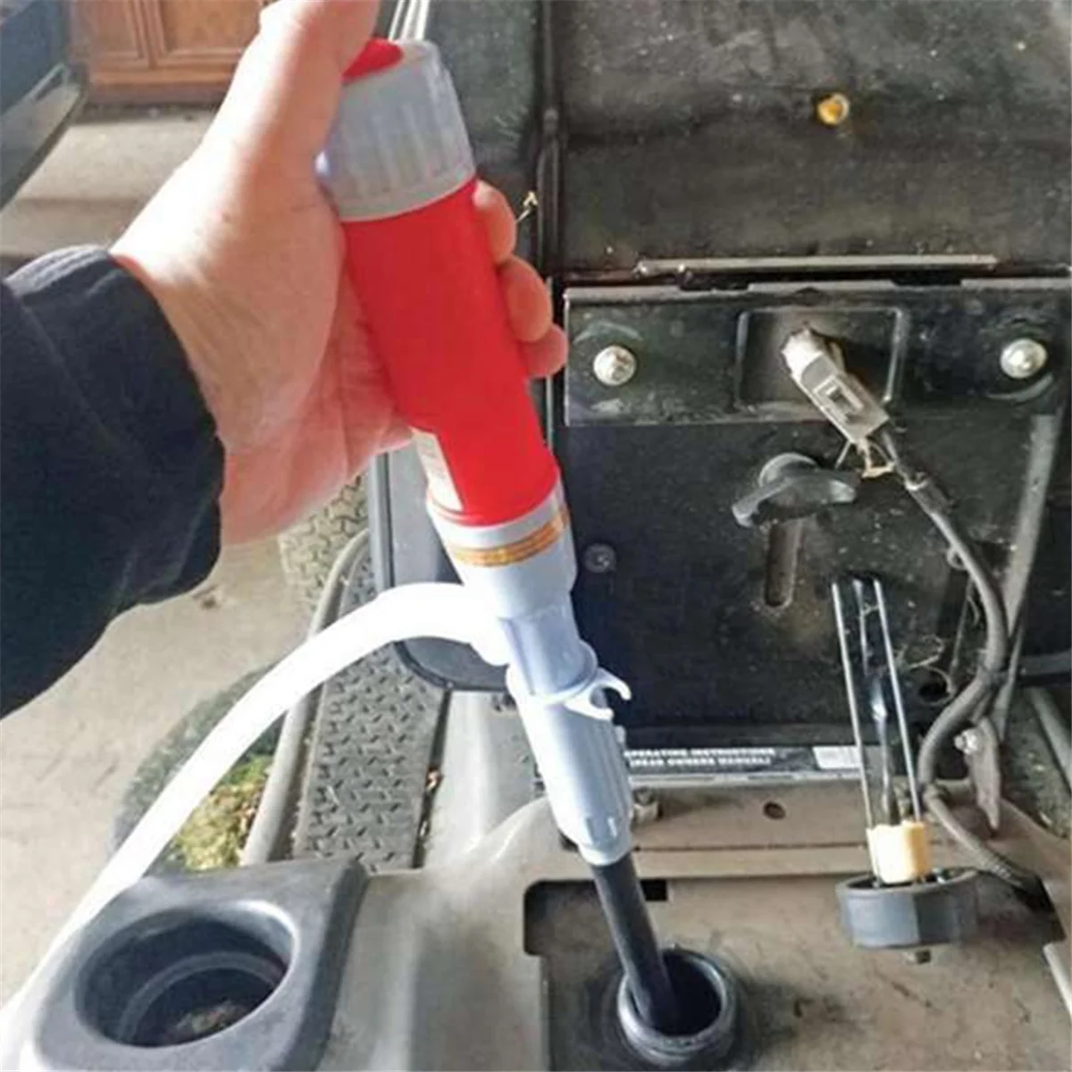 Auto Vehicle Fuel Gas Transfer Suction Pumps Portable Outdoor Handheld Pump Water Oil Gas Tools Petrol Pump Red