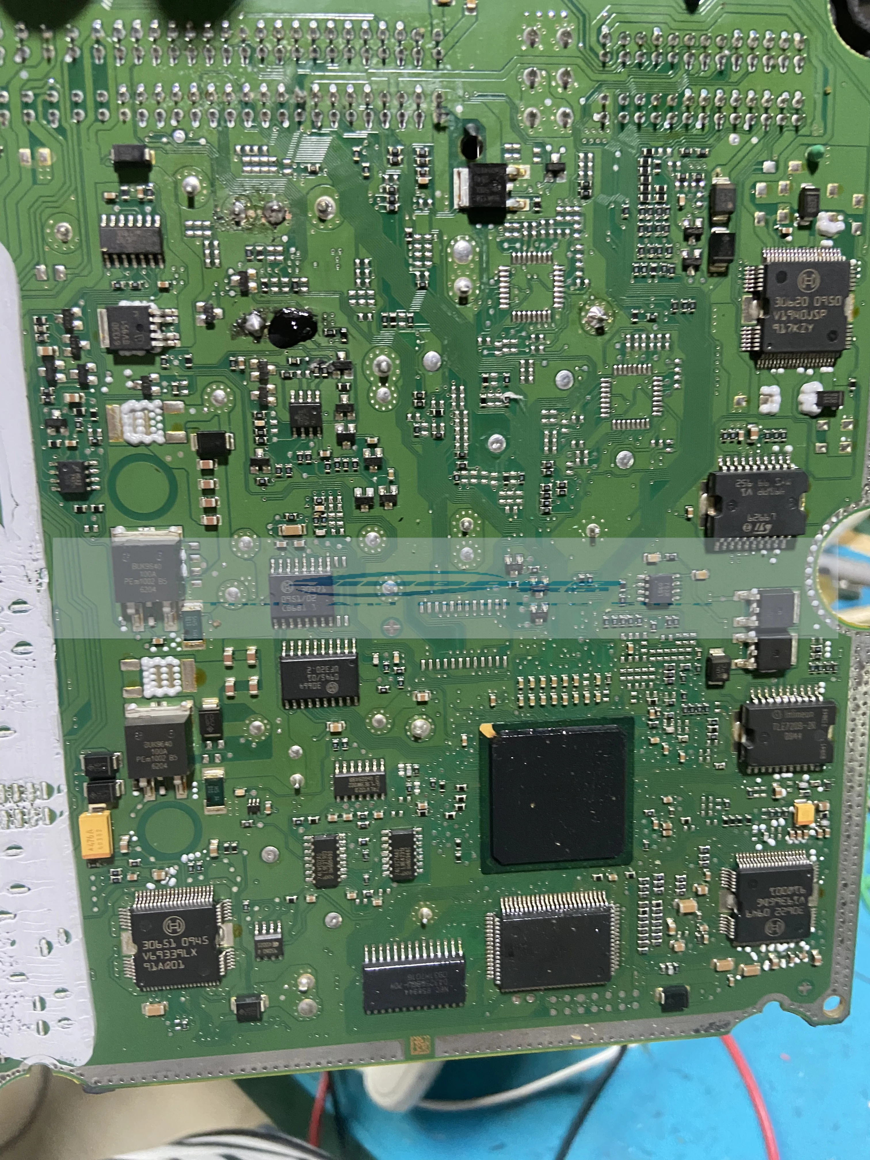 Automotive Engine Computer Electronic Module ECU Repair