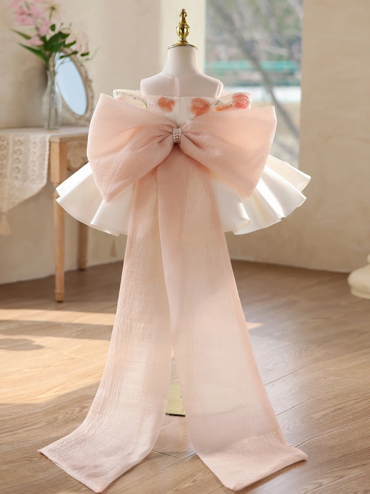 

Custom Luxury 3D Floral Embroidery Flower Girl Dress For Wedding Bridal Party Birthday Pageant Communion Prom Princess Gown فسات