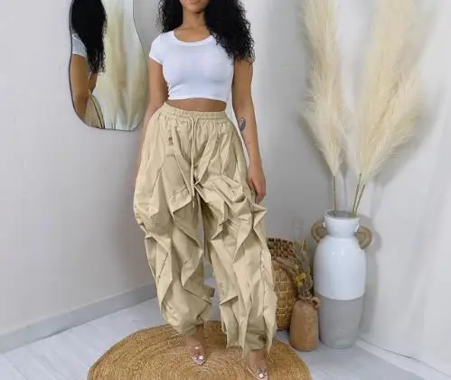سراويل نسائية على الموضة لعام 2025 سراويل البضائع ملابس عمل أنيقة للتنقل مع سراويل فانوس من الدانتيل المرقعة وسراويل ربط الكاحل