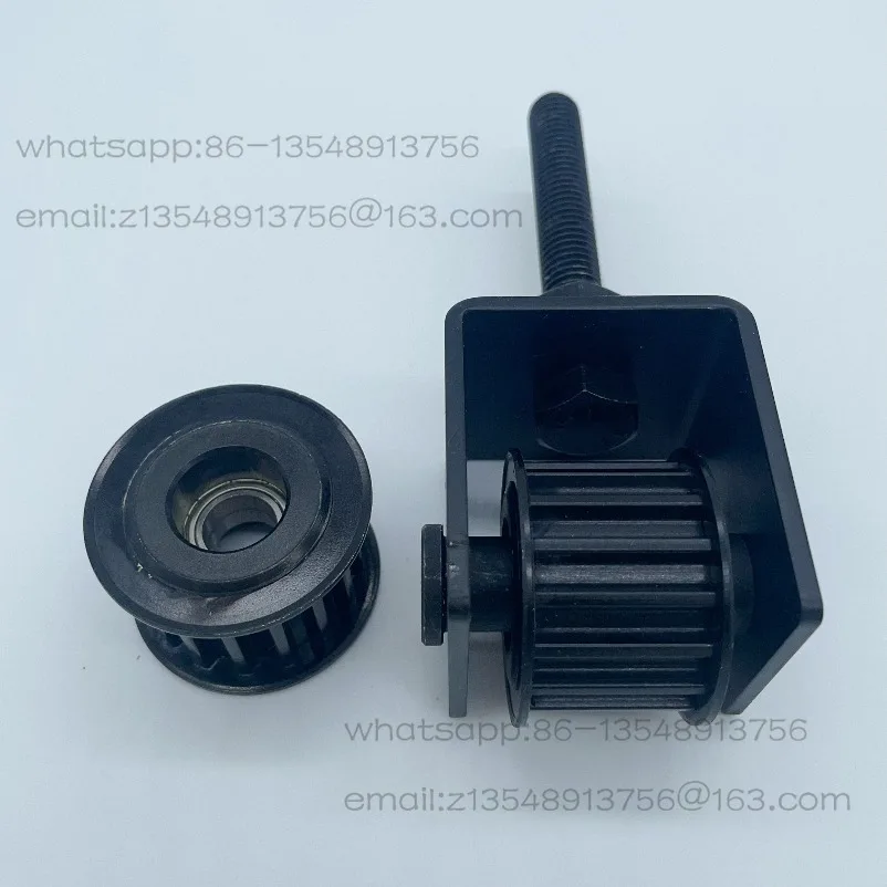Elevator Car Door Machine Pulley, Car Synchronous Cluster Driving Wheel with Bracket Roller Elevator Accessories