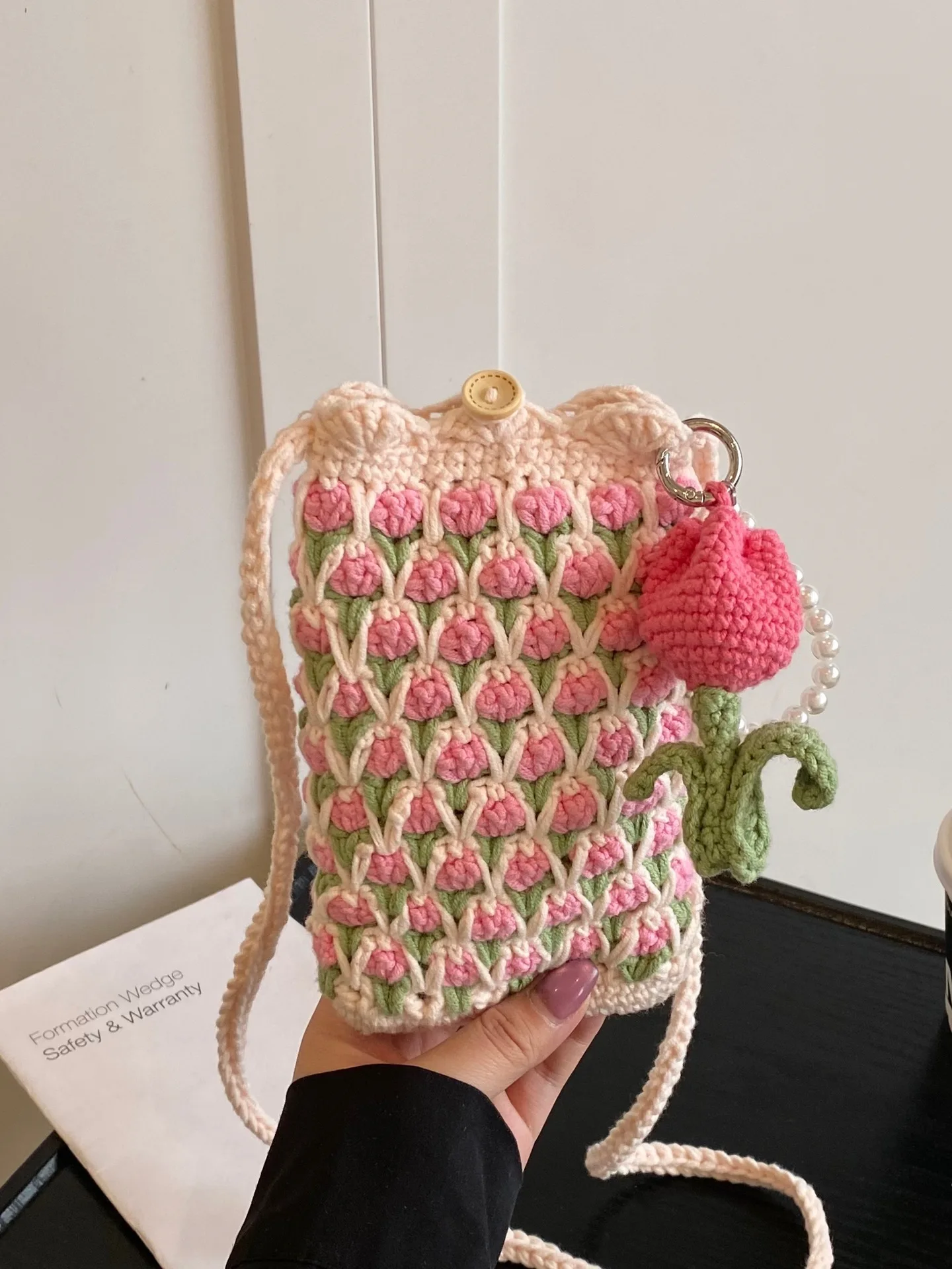 Cute Tulip Crochet Crossbody Bag Hand Woven Floral Shoulder Purse Girls Small Phone Pouch with Pendant