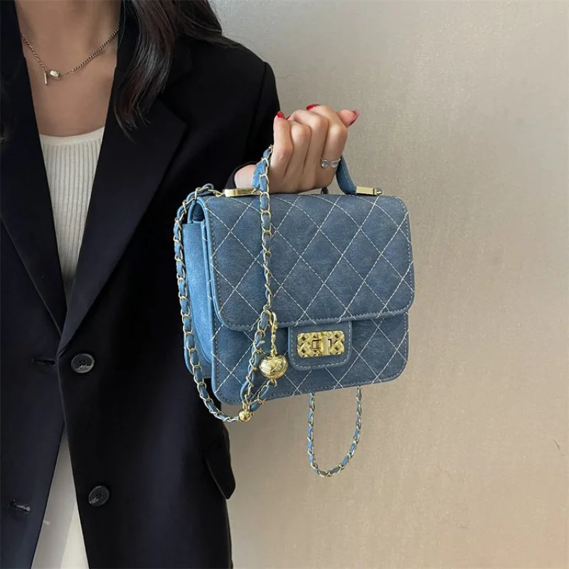 

Superior Ladies Shoulder Bag Made Of Copperhead-Print Leather Boasting Belgium High-End Vintage Neat Spacious Look