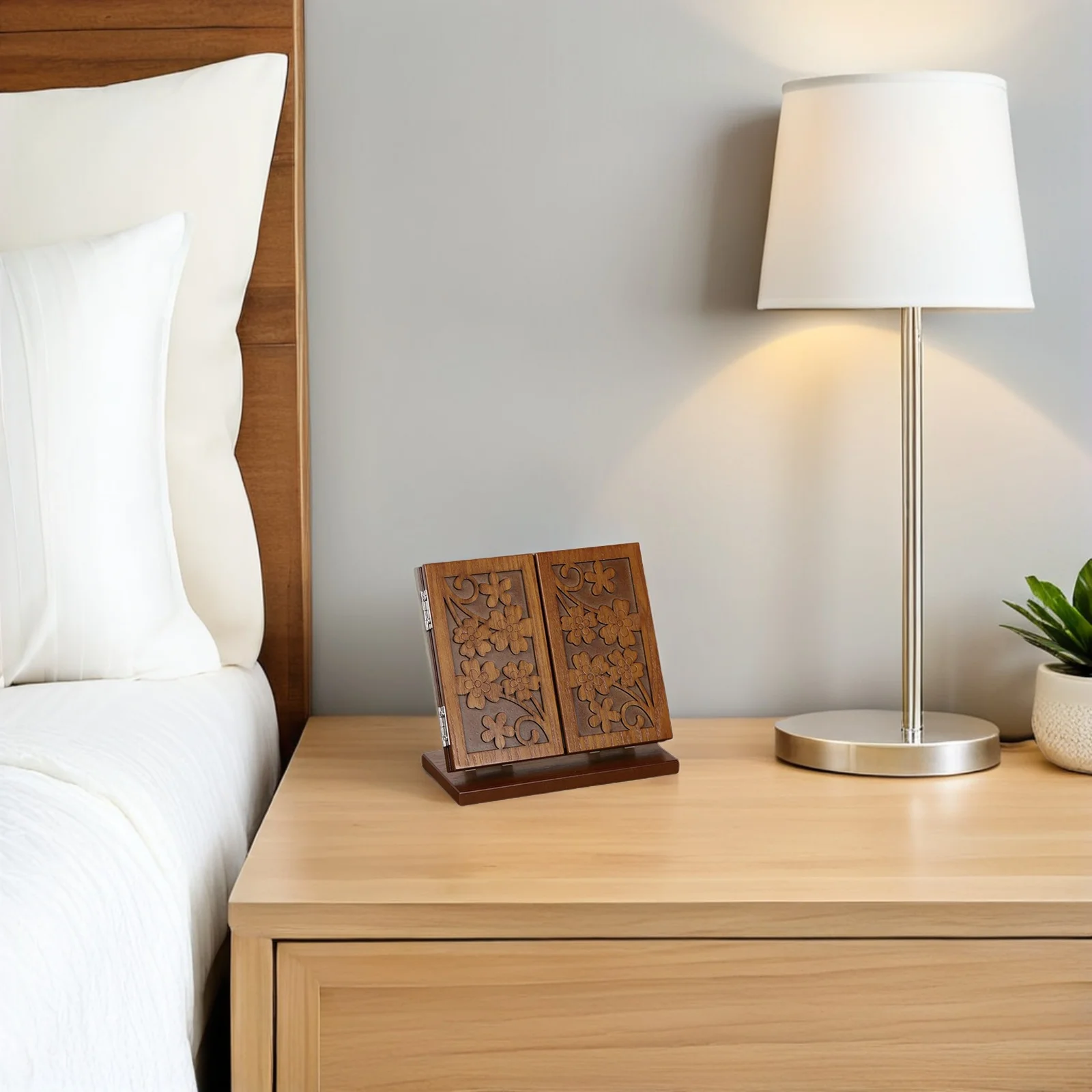 Espelho dobrável de três lados com padrão esculpido em madeira, conveniente e artístico para meninas, espelho cosmético dobrável, ferramenta de maquiagem para meninas