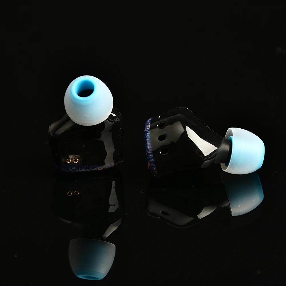 HESSIAN Graphene Unit Open Rear Chamber with Replaceable Cable Design 3D-Printed Black Stabilised Wood Panel 0.78 Hi-Fi Earphone