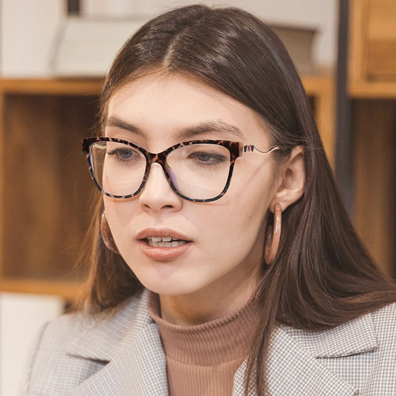 KIZN نظارات قصر النظر عين القطة للنساء مضادة للضوء الأزرق وصفة طبية للكمبيوتر نظارات بصرية إطار فوتوكروميزم-0-50 إلى -10