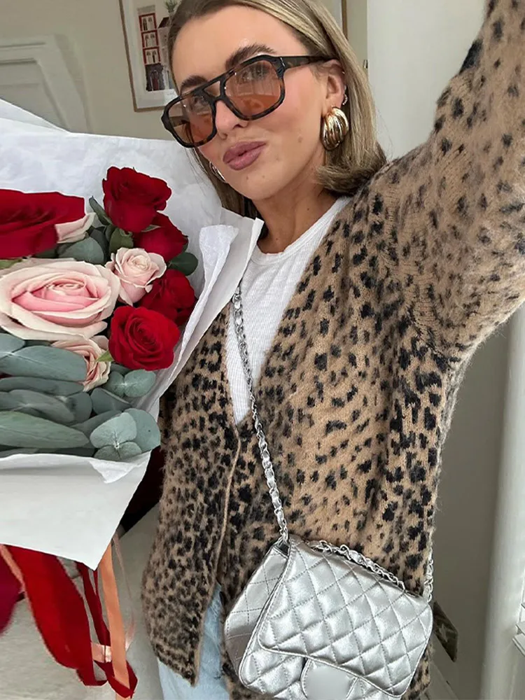 秋冬新作 レディース レオパード柄 ニットカーディガン カジュアル ニットウェア ファッションボタン セーター アウター 長袖 ストリートウェア