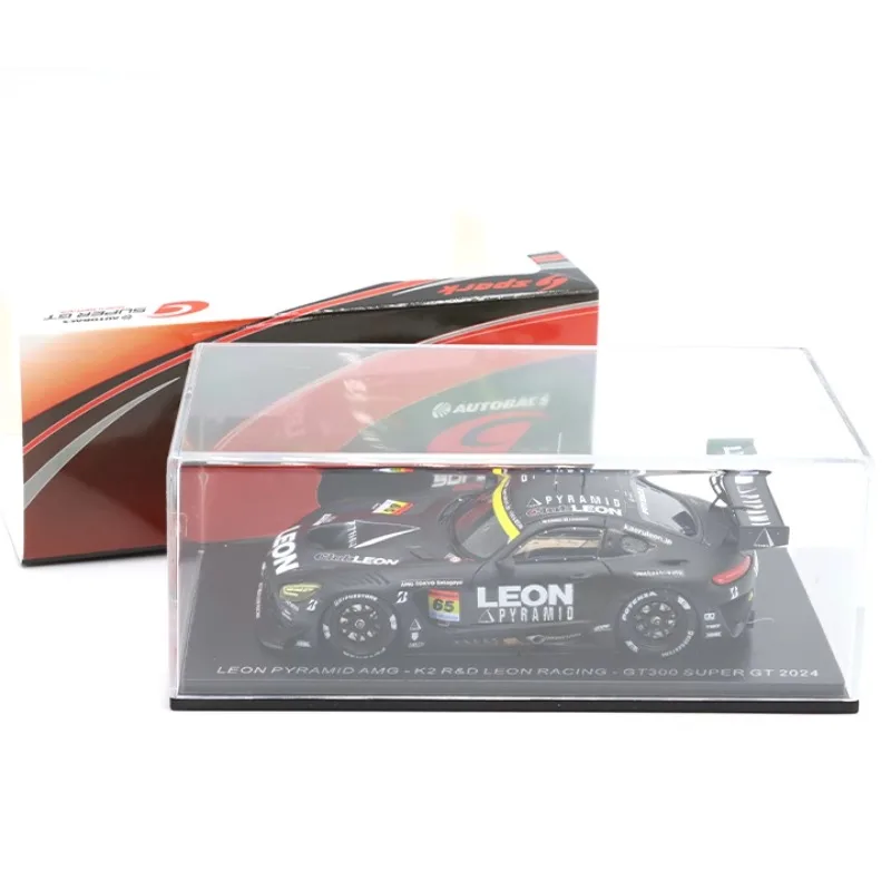 Spark 1/43 Mercedes-Benz AMG GT300 Super GT 2024 modelo de resina, uma decoração de coleção infantil, um presente de feriado para amigos.