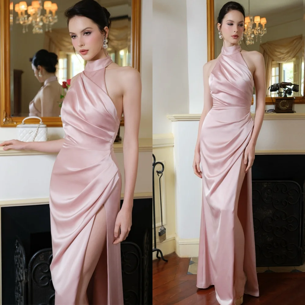

Индивидуальные темпераментные розовые атласные платья знаменитостей Элегантные вечерние платья без рукавов с лямкой на шее Современные платья для особых случаев