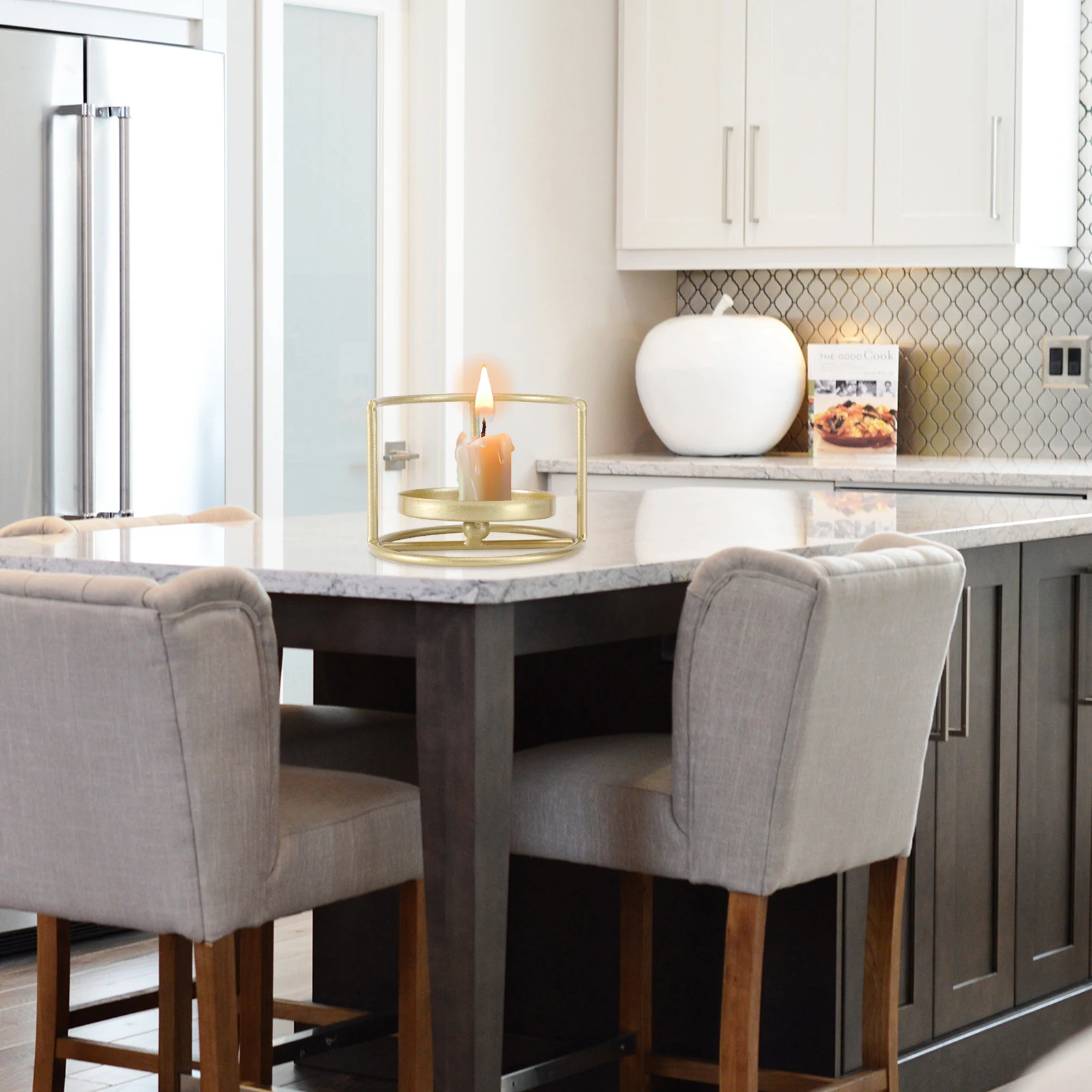 

1Pcs Iron Candleholder Circular Ring Simple Elegant Stand Home Decoration Wedding Banquet Tabletop Decorative