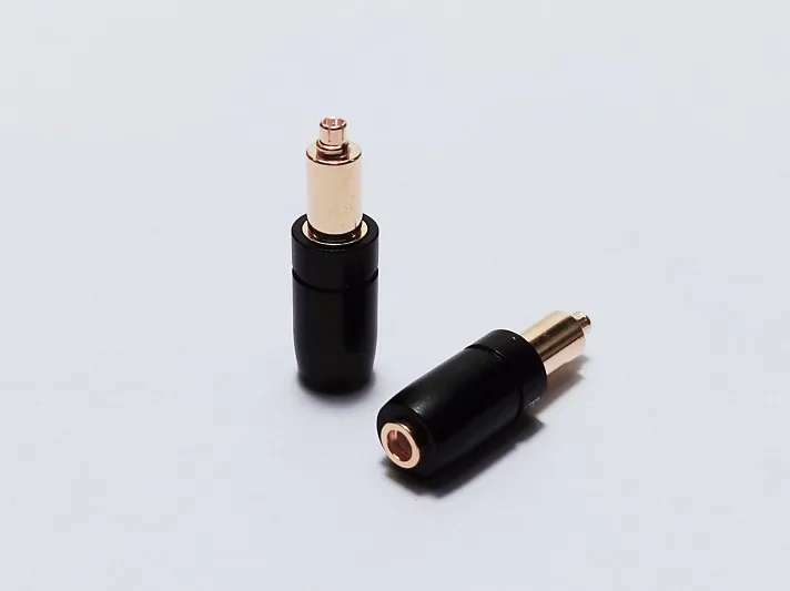 

Gold-Plated Headphone Plug for SRH1840 SRH1440 SRH1540 Male to MMCX Female Converter Adapter