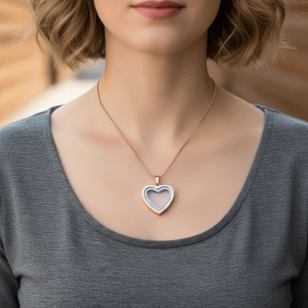 Stainless Steel Pet Memorial Lockets Love Heart Fill-able Heart Pendant Decorative Dust-proof Pet Urn Necklace Pet Memorial