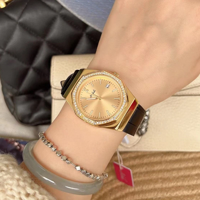 Nuevo reloj elegante de estilo retro para mujer, reloj de cuarzo resistente al agua automático con explosión clásica simple, regalo de cumpleaños