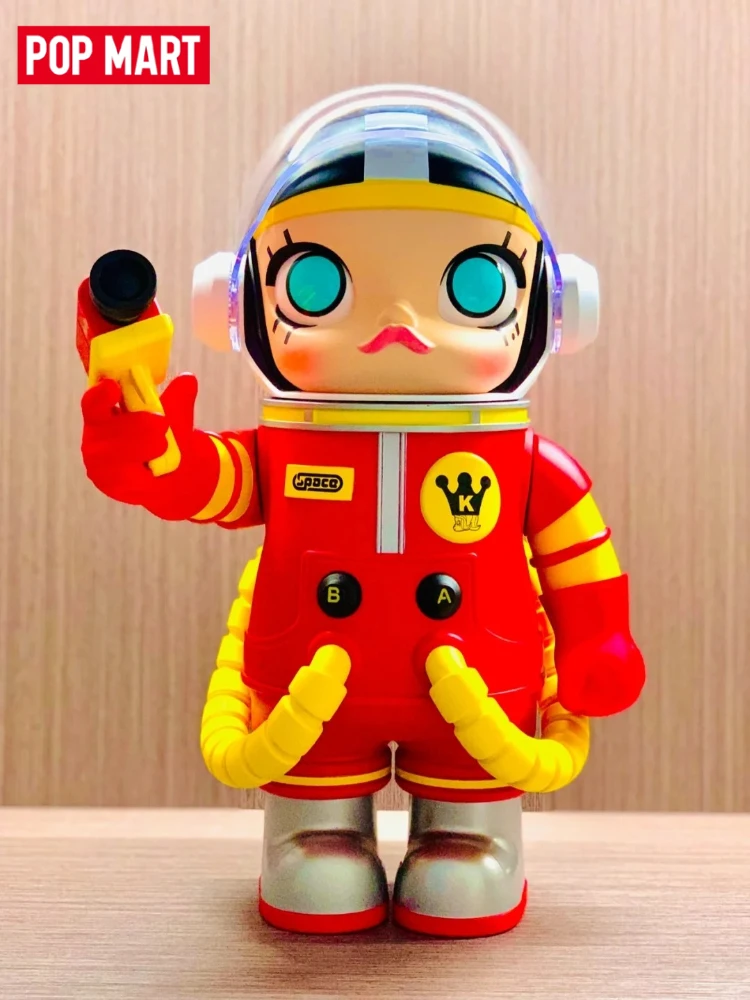 

Genuine POPMART MEGA SPACE MOLLY 400% "SPACE" Collection (A-Z) "T" Tomato Soft and Cute Figurine Large Dolls