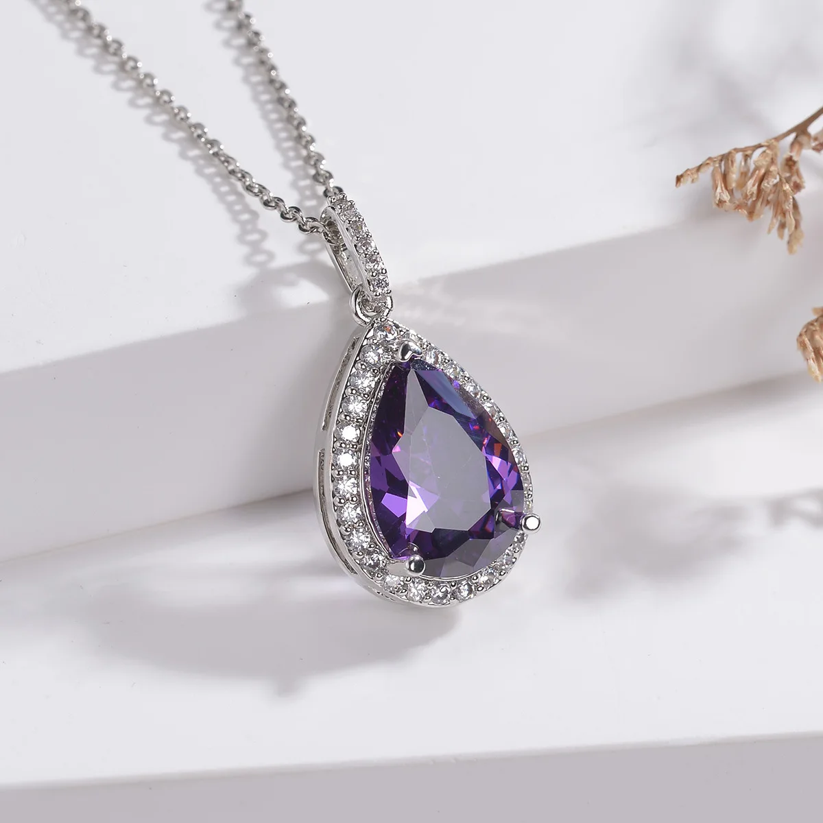 

Pear Cut Natural Amethyst 925 Sterling Silver Water Drop Pendant Necklace for Women Purple Gemstone Fine Jewelry Colar de Prata