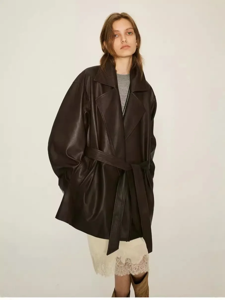 Minimalistischer Revers-Lederjackenmantel für Damen, importierter, pflanzlich gegerbter Lamm-Trenchcoat aus echtem Leder mit Spitze