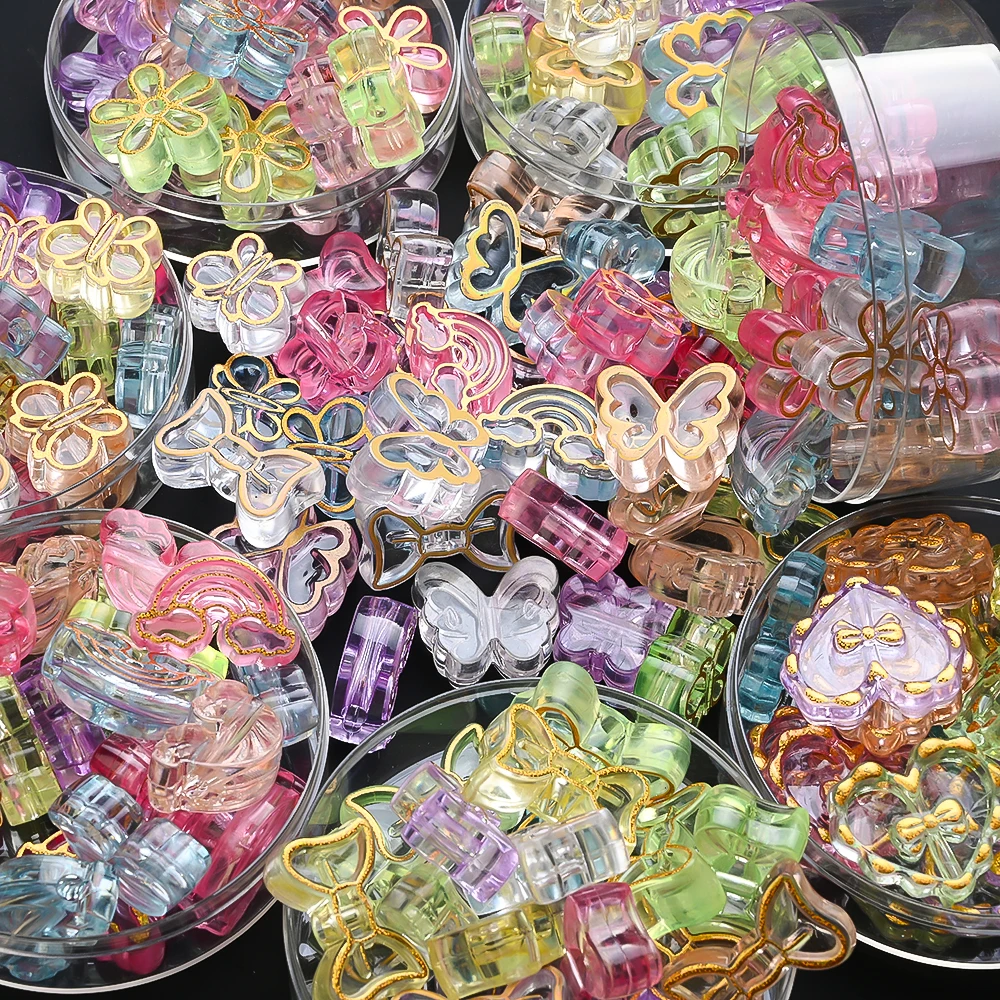 20 Stück goldfarben verzierte transparente Acrylperlen in Schmetterlings-, Herz- und Blumenform als Abstandshalterperlen für die Schmuckherstellung, DIY-Armbänder und Halsketten – Detail 3
