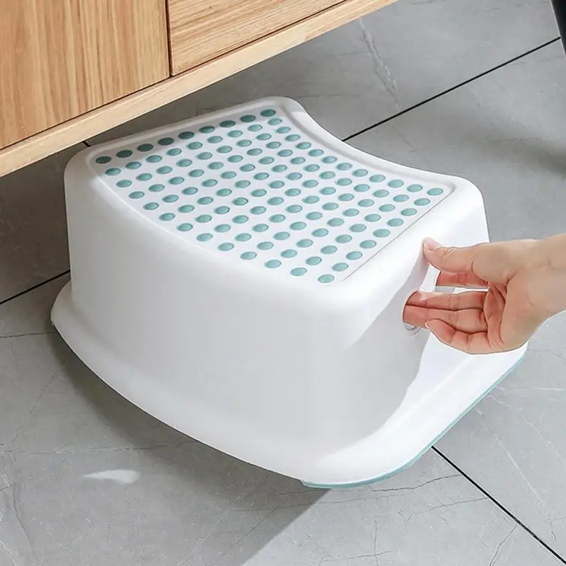 

Step Stool for Kids Child Toilet Training Seat With Anti Slip Surface Bathroom Toilet Potty Step Stool Bath Stair Toilet Stool