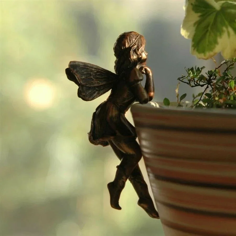 New Home Garden Decoration Spirit Girl Hanging Cup Resin Fairy Combination Flower Basket Edge Decor Design Gardens Pot Ornaments