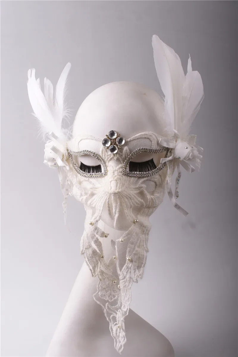 

White feather full face masked song king halloween stage beautiful woman king mask